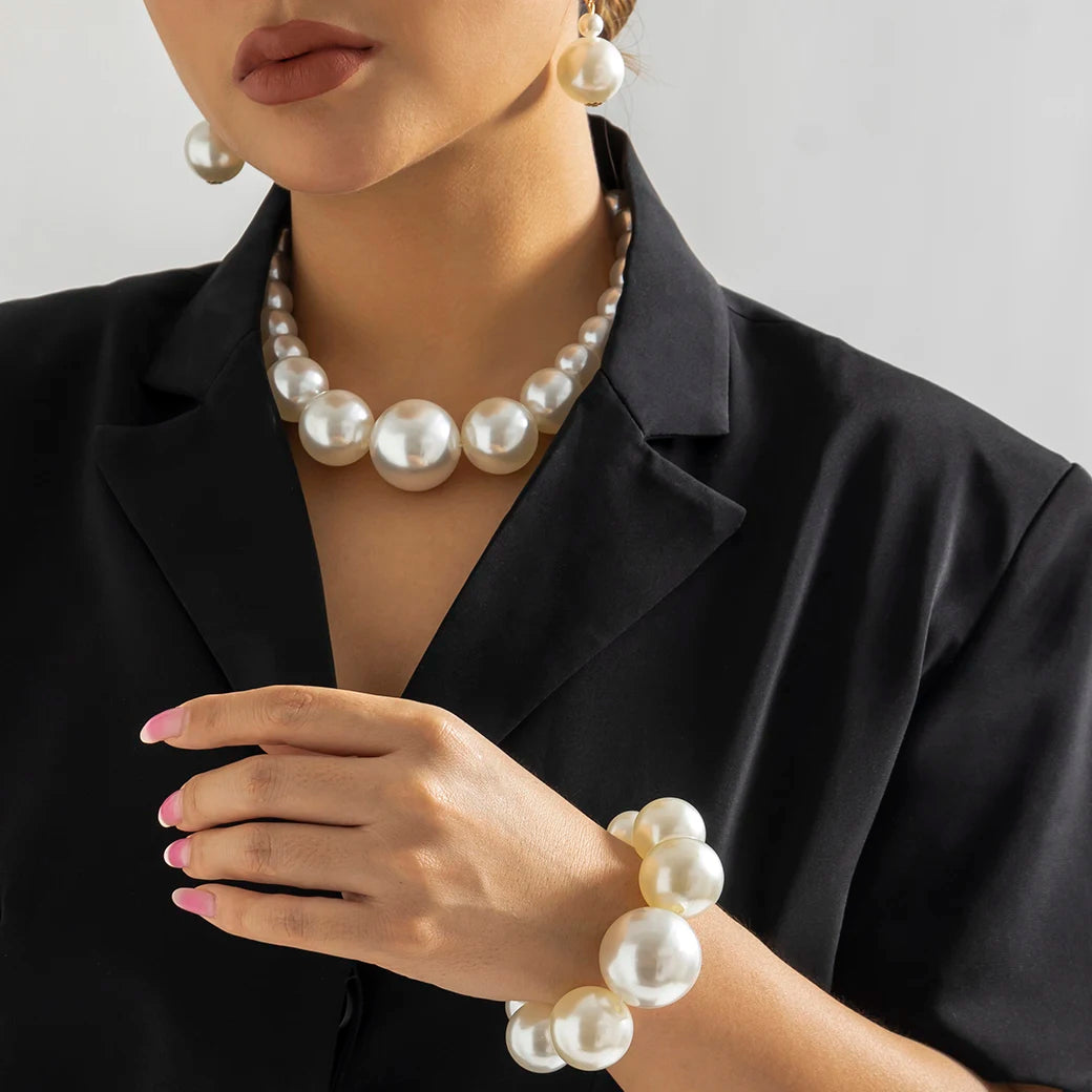 Captivating Pearl Choker Her Necklace