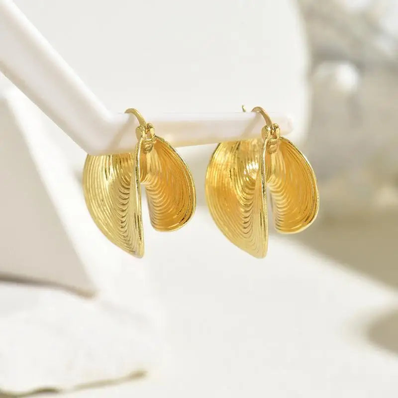 Unique Irregular Striped  Ear Buckle Earrings