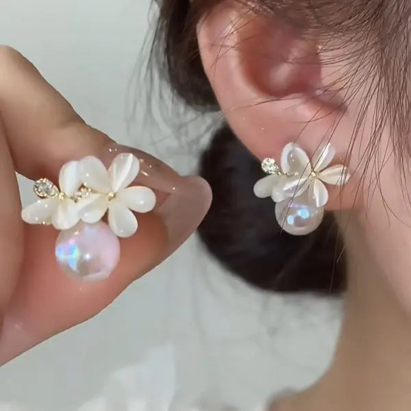 Exquisite Leaves Crystal Flower Stud Earrings