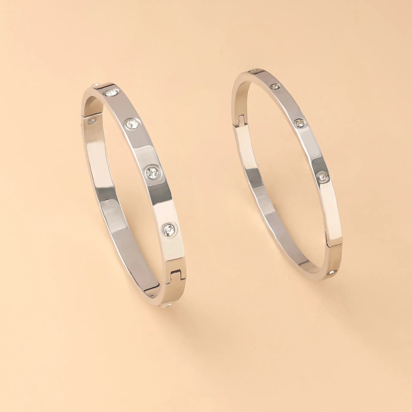 Classic Oval Bracelet