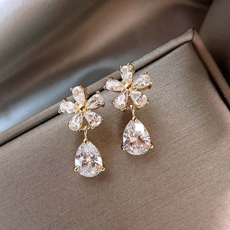 Exquisite Leaves Crystal Flower Stud Earrings